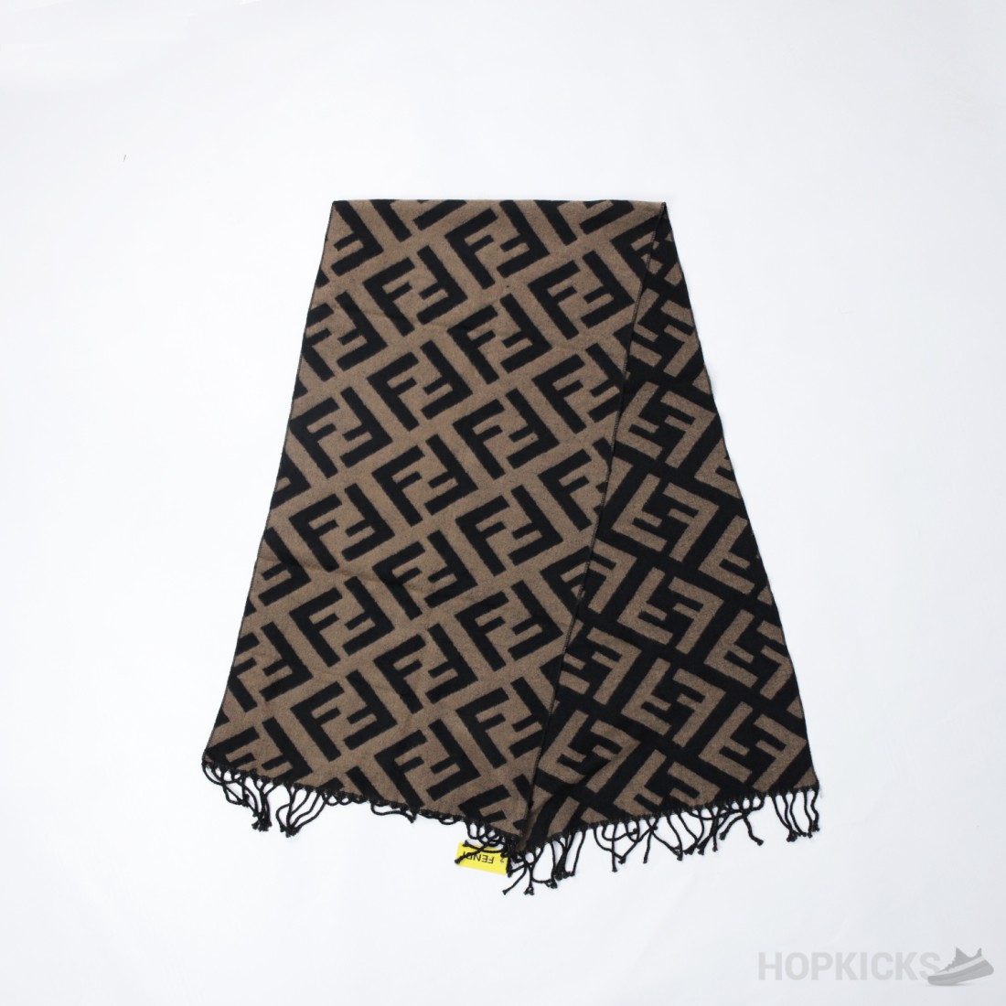 Fendi scarf hot sale 2019